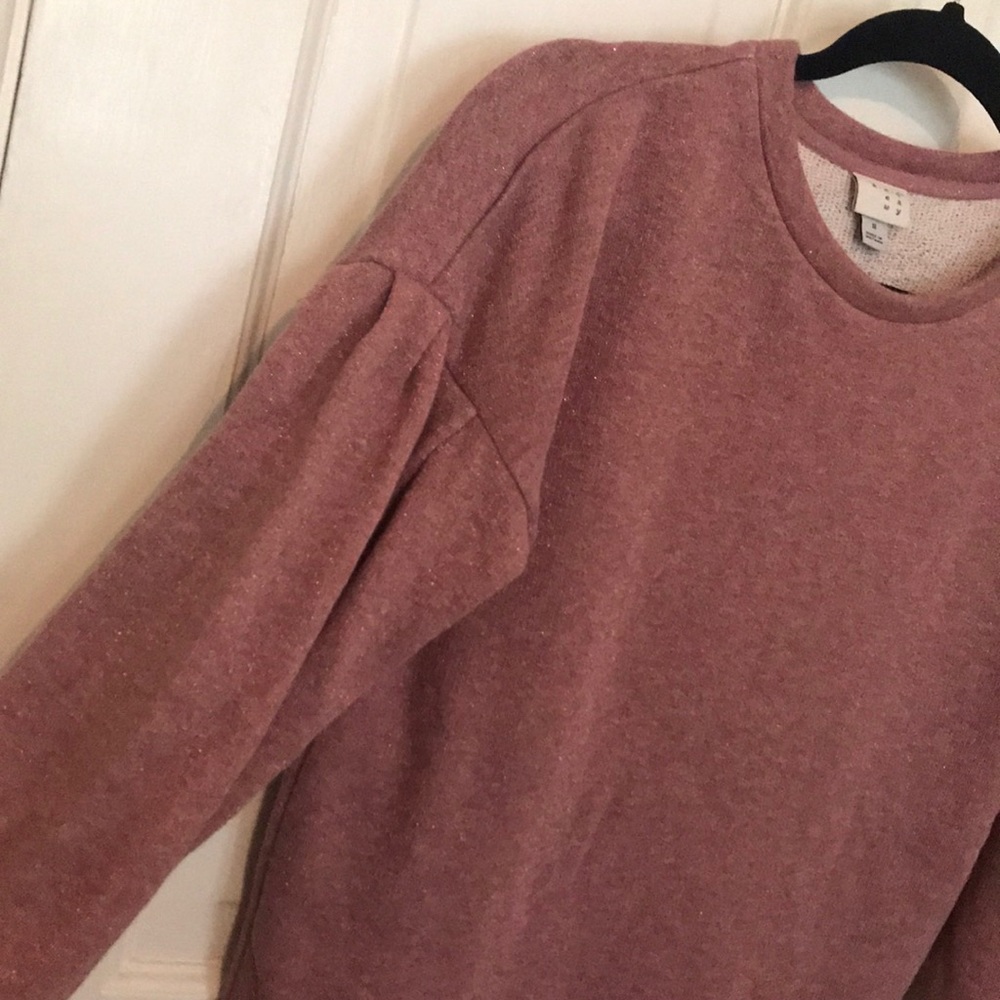 sweater - Picture 2 of 3